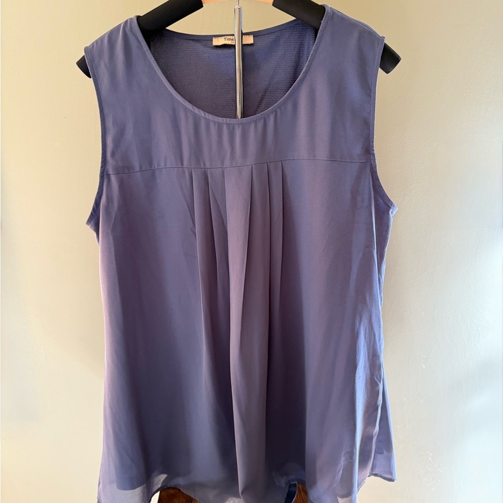Chic Lavender Sleeveless Top